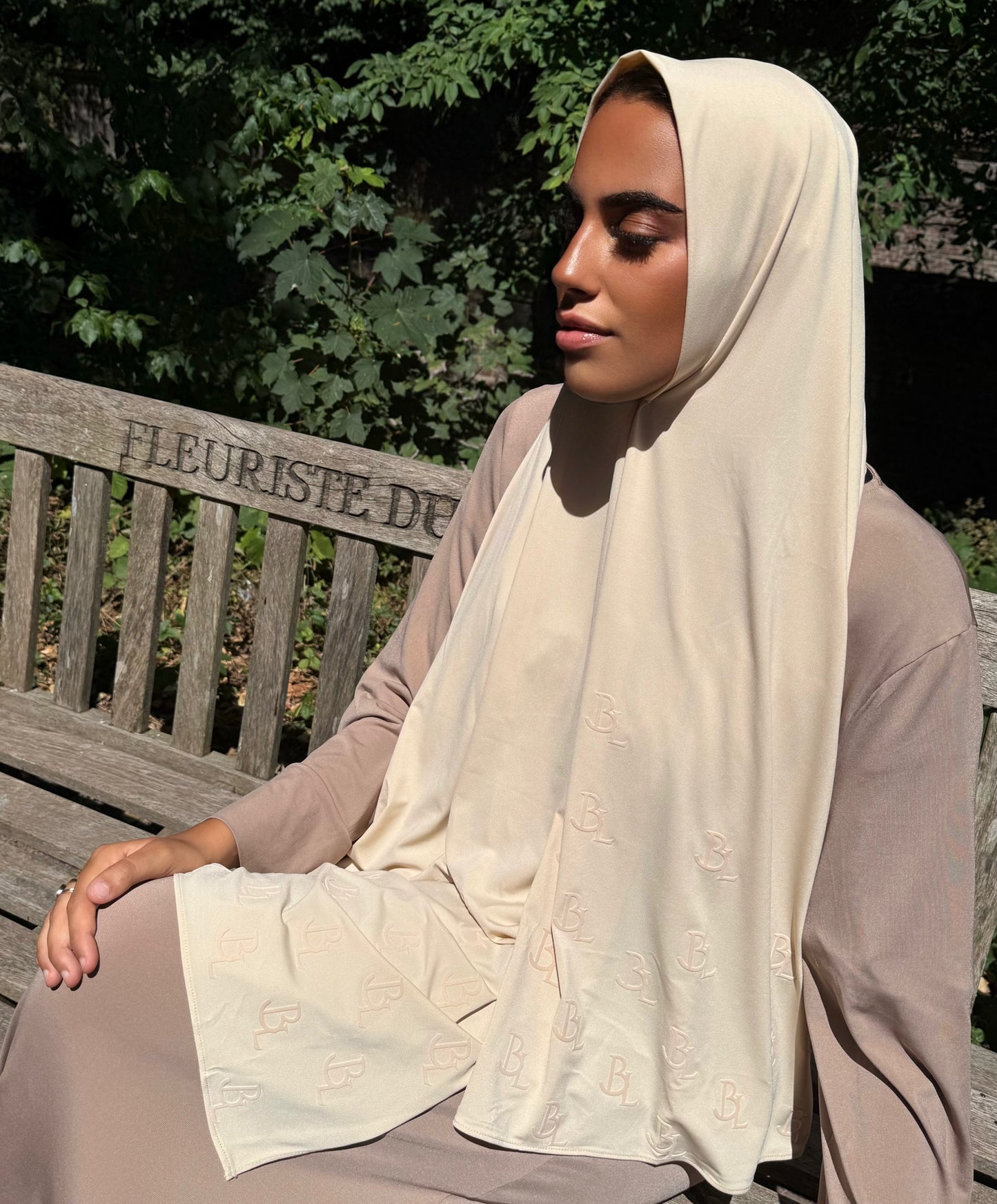 hijab beige en flock