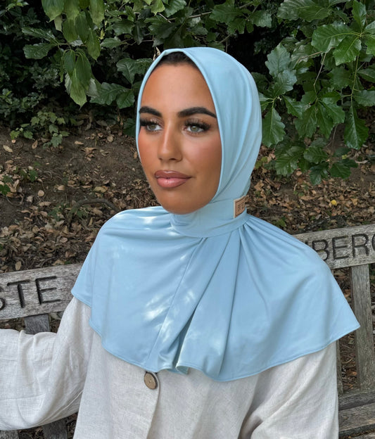 bonnet bleu ciel