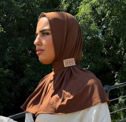 Bonnet brun