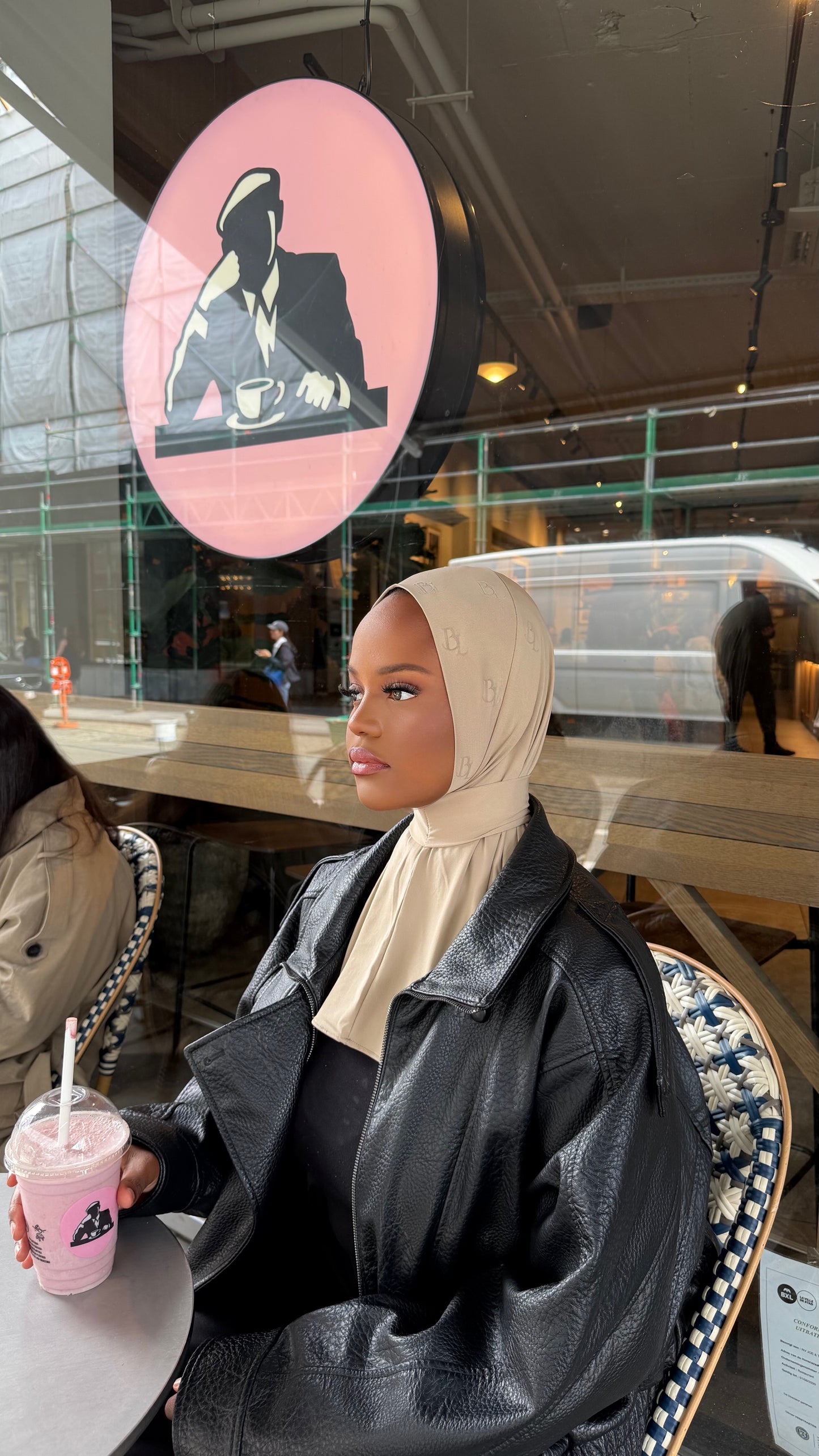 Bonnet Beige Flocker